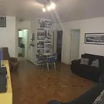 Apartamento Lido - VENHA CURTIR O FERIADÃO PERTINHO DO MAR!!!